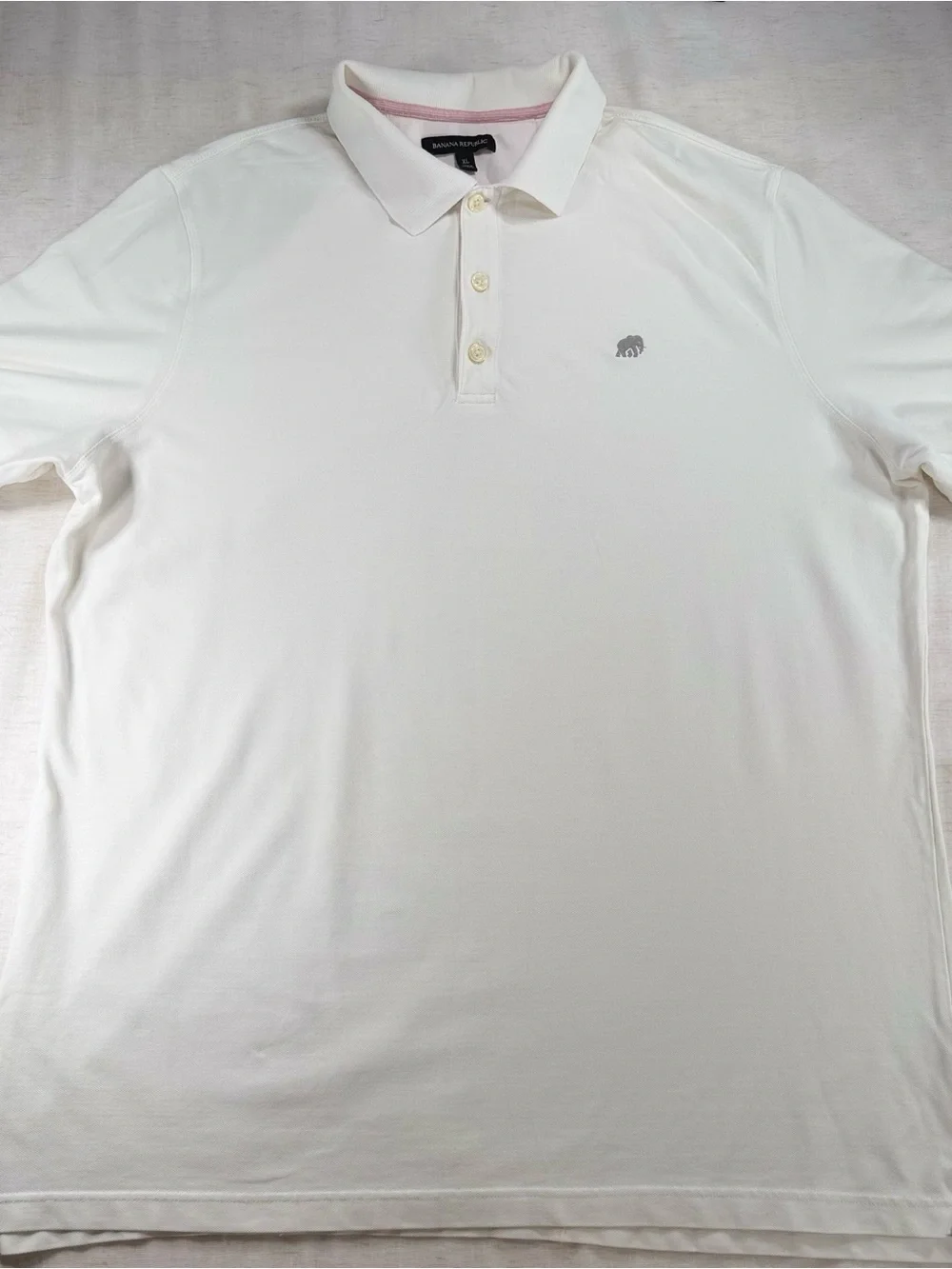 Banana Republic Men’s White Polo with Subtle Logo